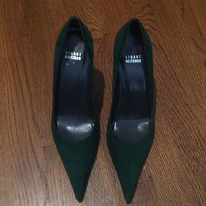 suede, emerald green Stuart Weitzman size 9 heels